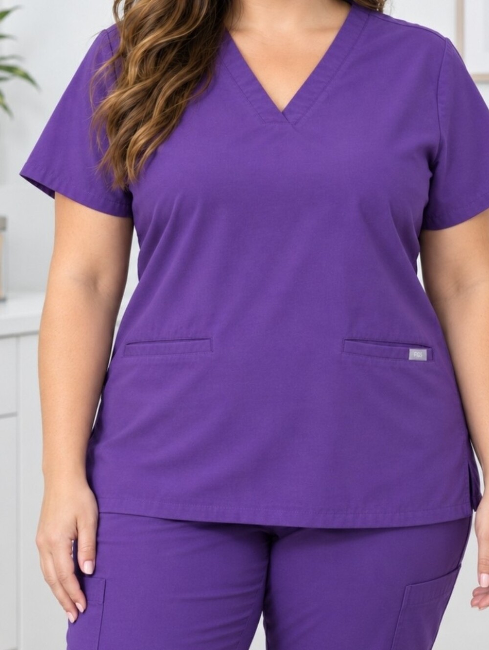 FIGS Technical Collection Purple V-Neck Scrub Top XXL 2XL Two Pocket FW1100